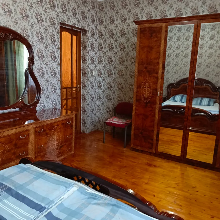 5-комнатный Дом