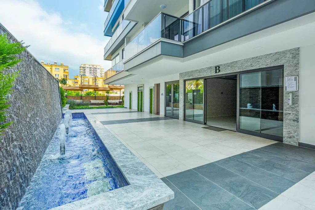 Квартира на первой линии с собственным пляжем