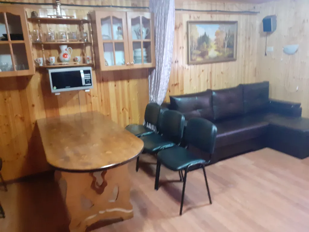 Дом с русской баней на берегу озера Селигер