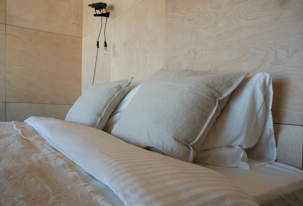 Уютный дом с панорамными окнами