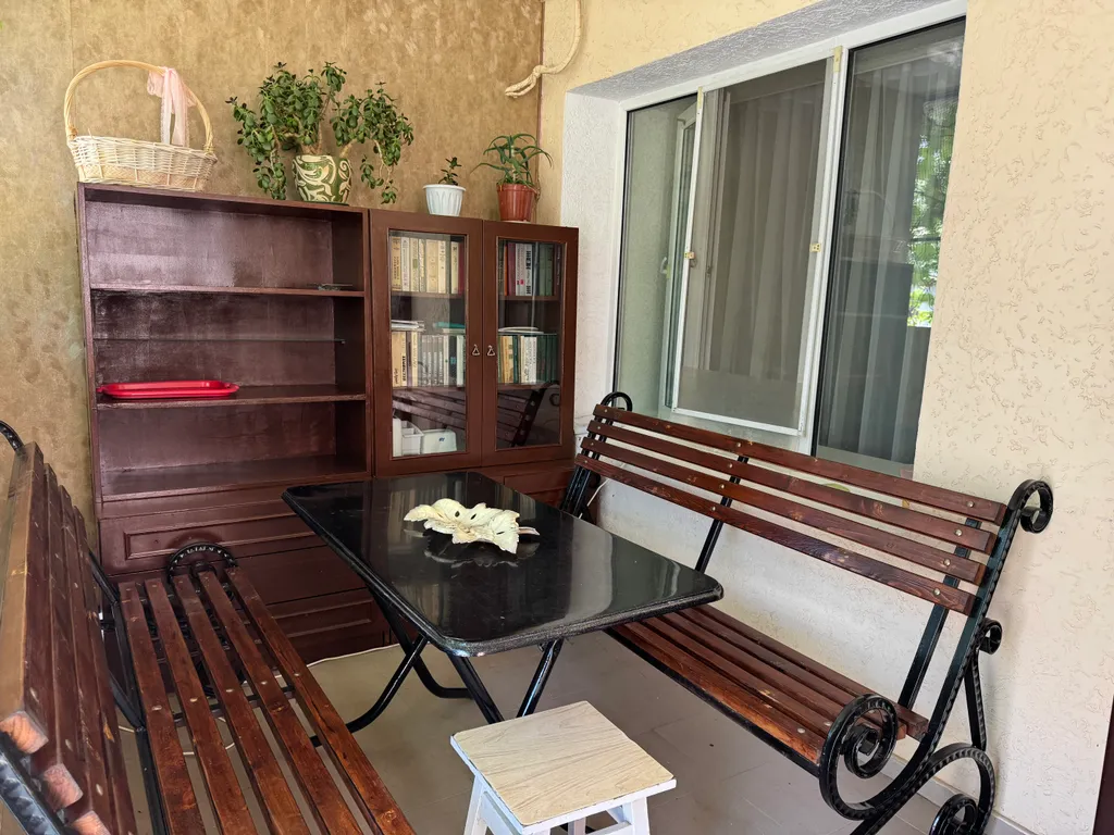 Коттедж Двухкомнатный домик с внутренним двориком в центре города — Евпатория