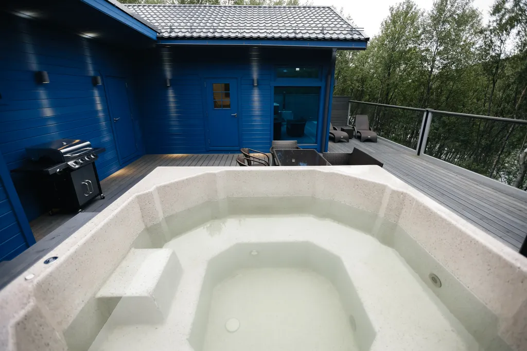 Дом с видом на озеро