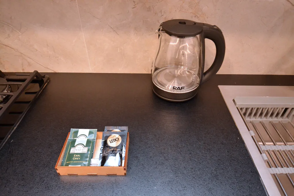 One Bdr next to Rep. Square by Domel Yerevan