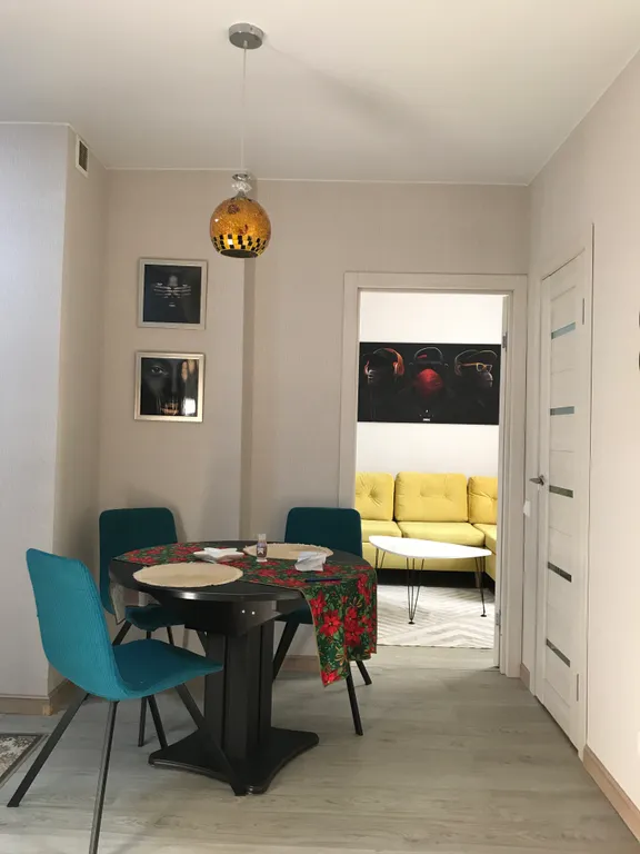 Квартира у озера и моря