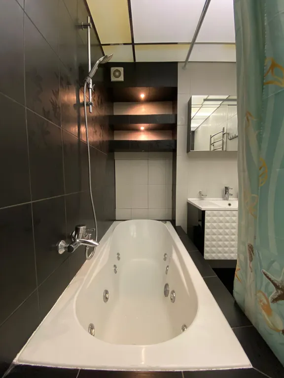 Уютная квартира с евроремонтом в центре города