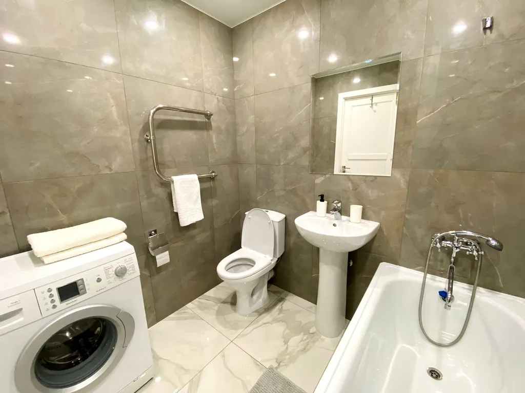 Студия с видом на Каму