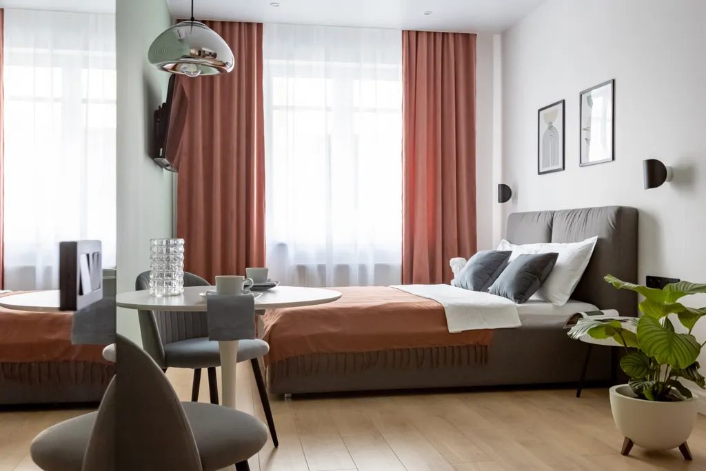 Стильная студия в центре на набережной