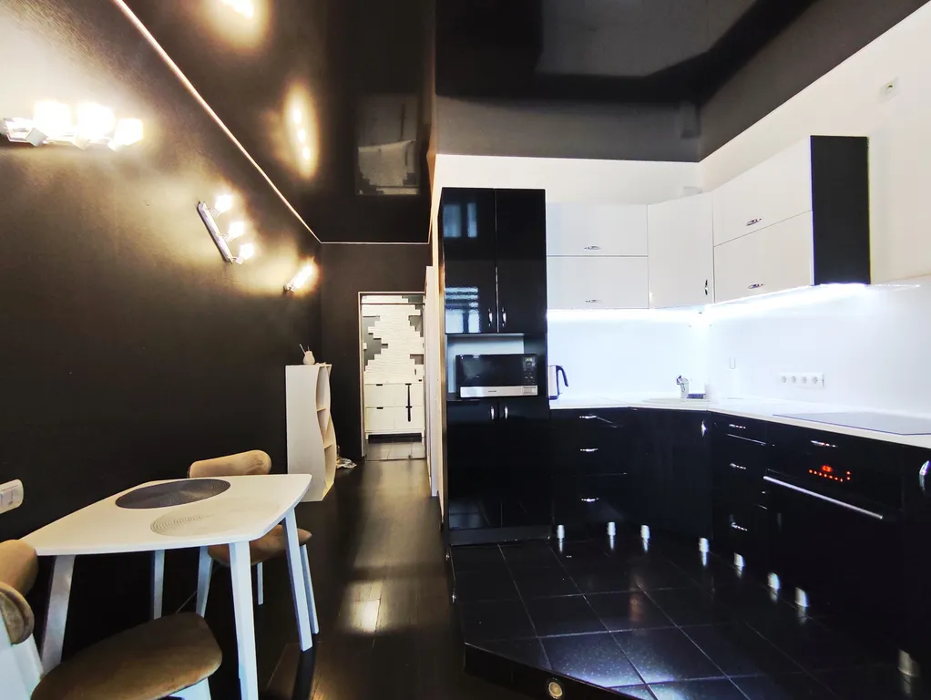 Стильная квартира Black room