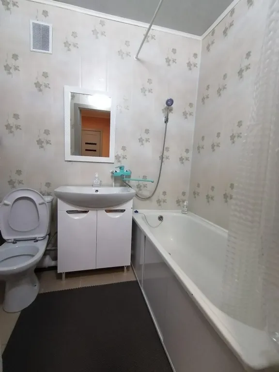 Квартира с лоджией у вокзала