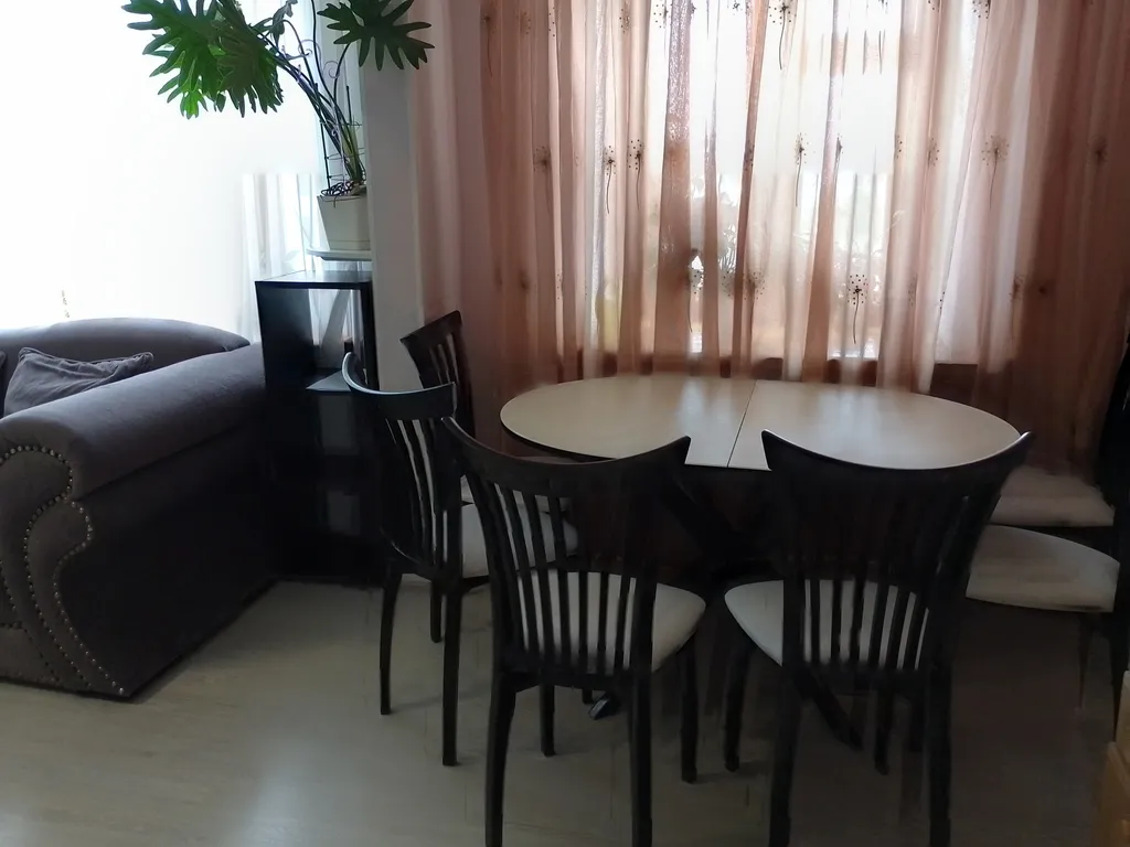 3-комнатная квартира в центре рядом с набережной