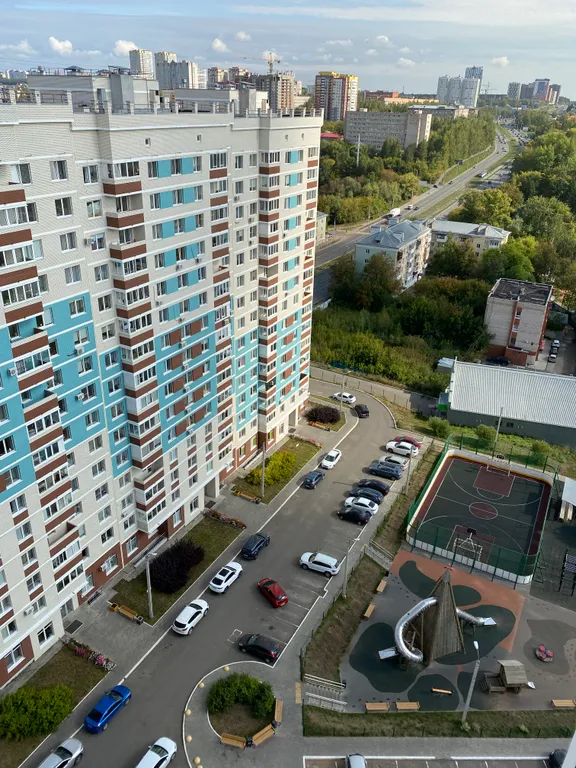 Уютная, большая трёхкомнатная квартира