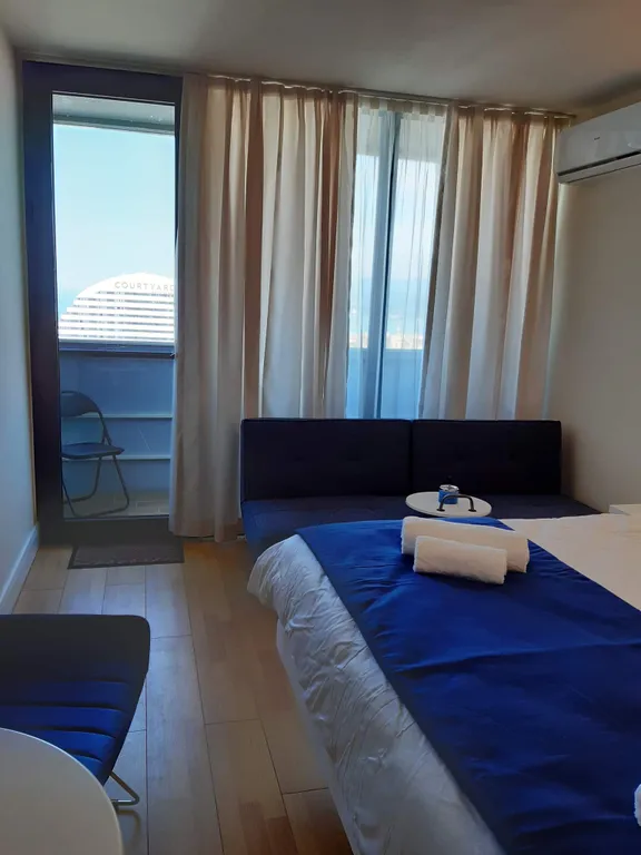 Апартаменты орби сити с видом на море на первой линии от моря