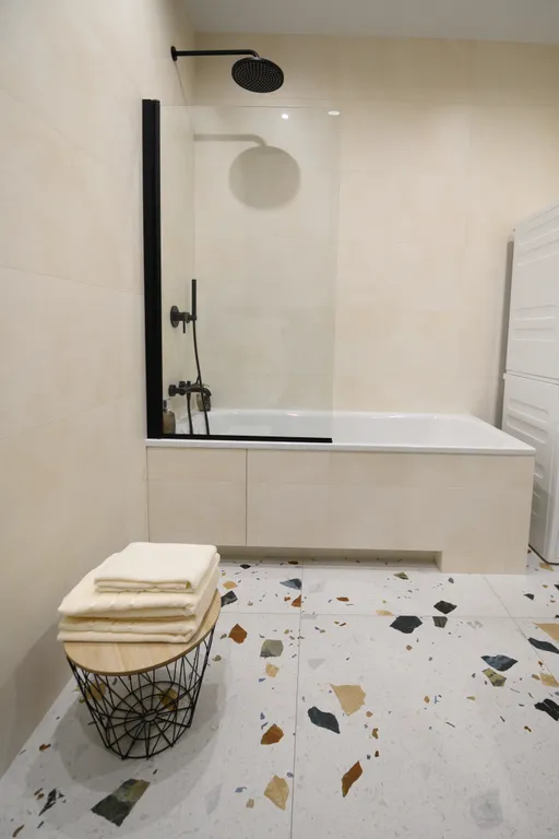 Современный Люкс в шаге от метро Покрышкина