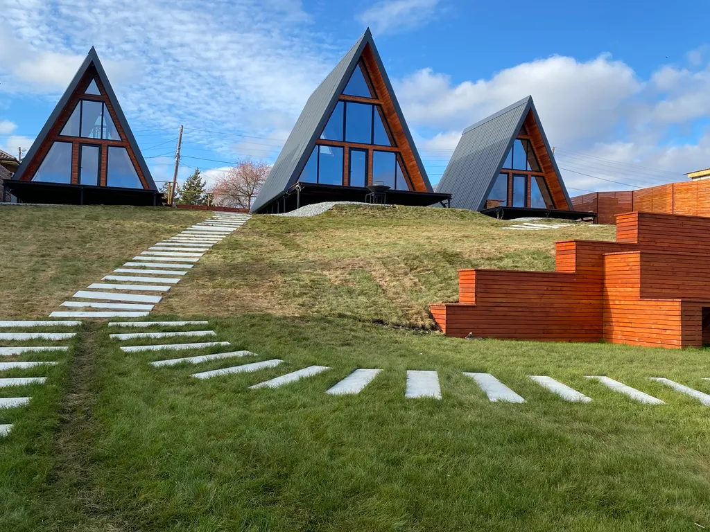 Треугольный дом А-фрейм рица