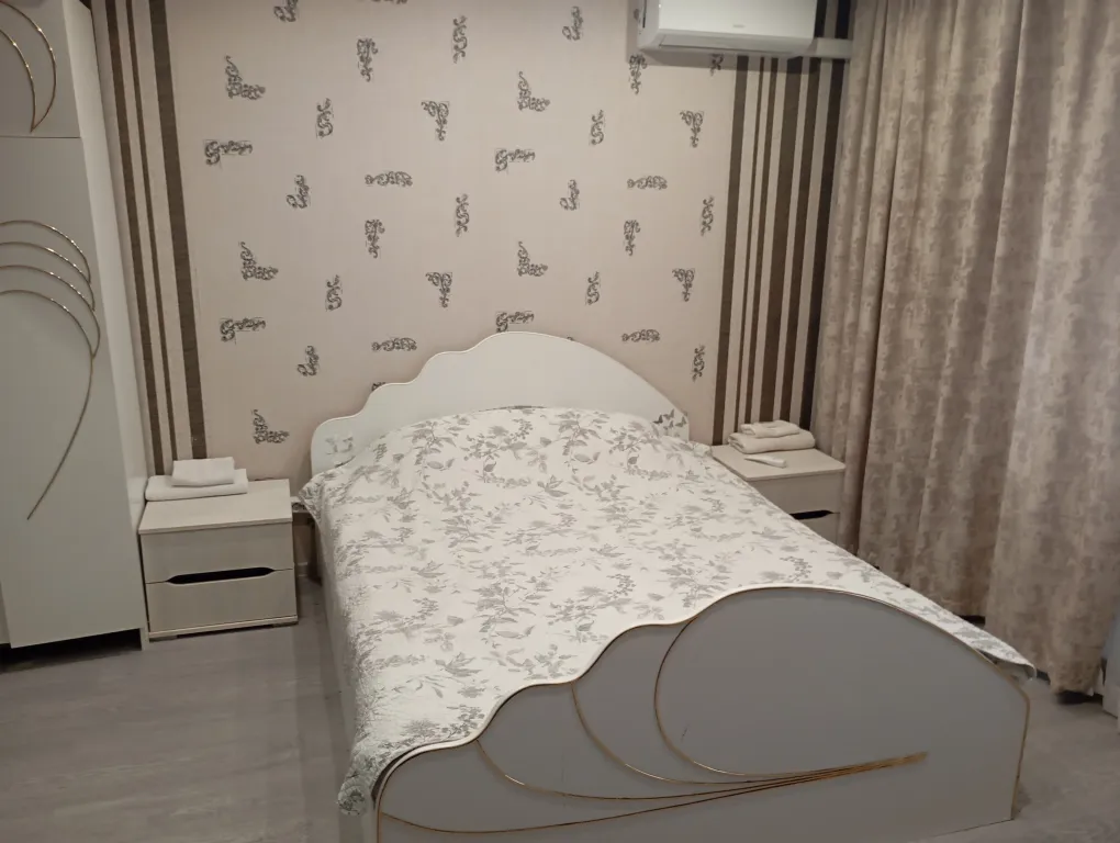 Квартира Уютная студия — Тюмень