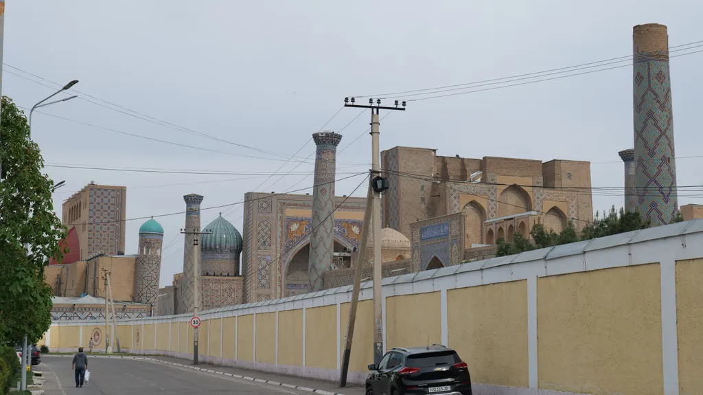 Приватный дом, 3 спальни, 2 минуты пешком до Регистана