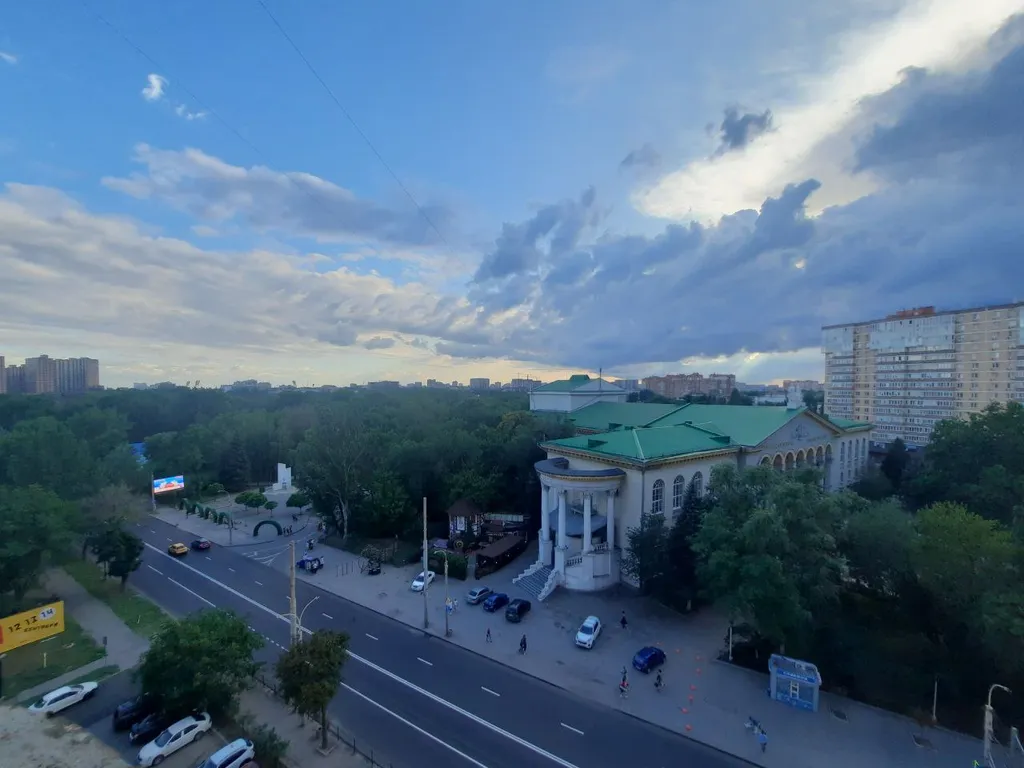 Квартира Уютная квартира в центре района Сельмаш напротив парка — Ростов-на-Дону