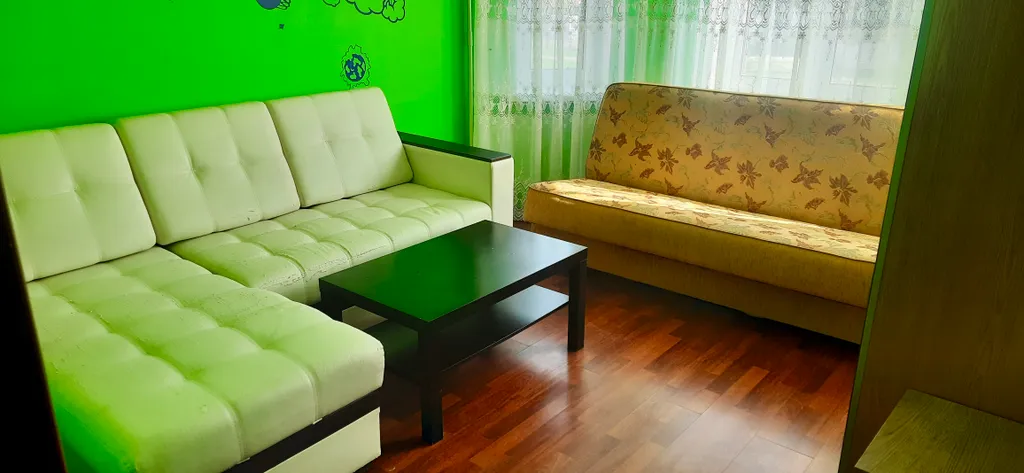 Двухкомнатная квартира — аренда посуточно в Троицк