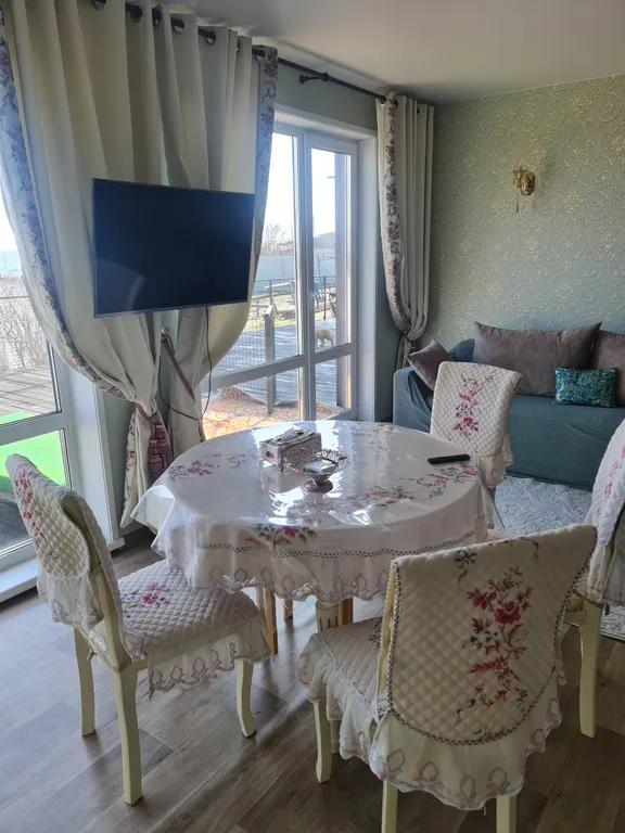 Дом Бархатная 1