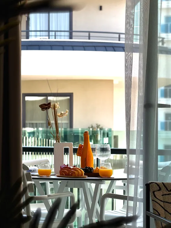 Excellence 2-уровневый дуплекс с видом на море и бассейном