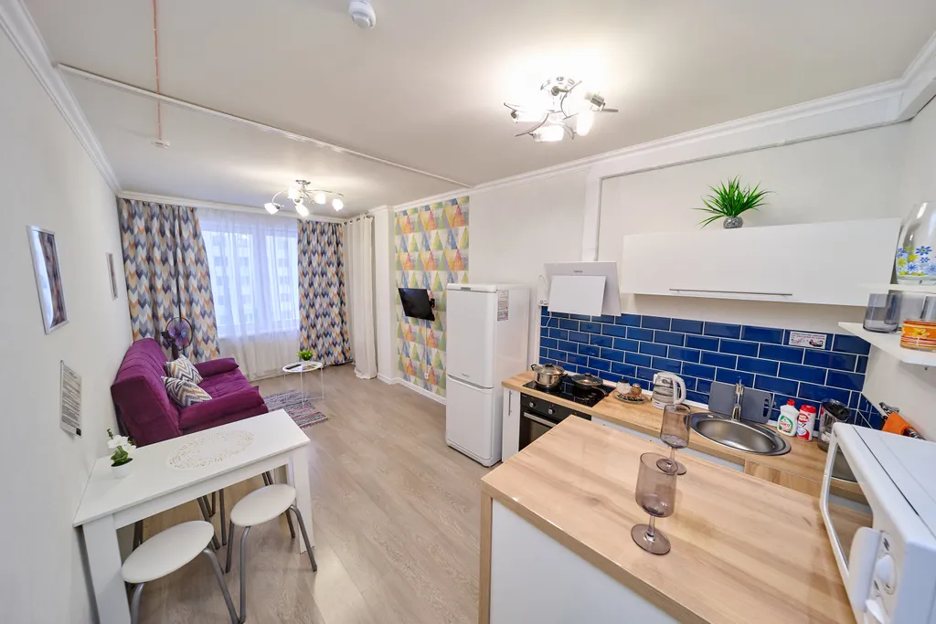 Евродвушка с балконом на 19 этаже вместительность на 6 человек