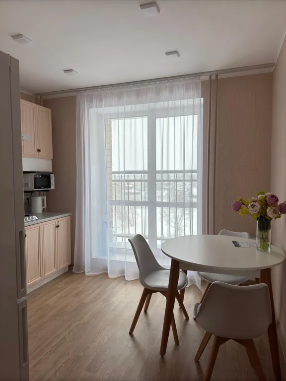 Новая 2-комнатная квартира с лоджией в центре курорта Завидово