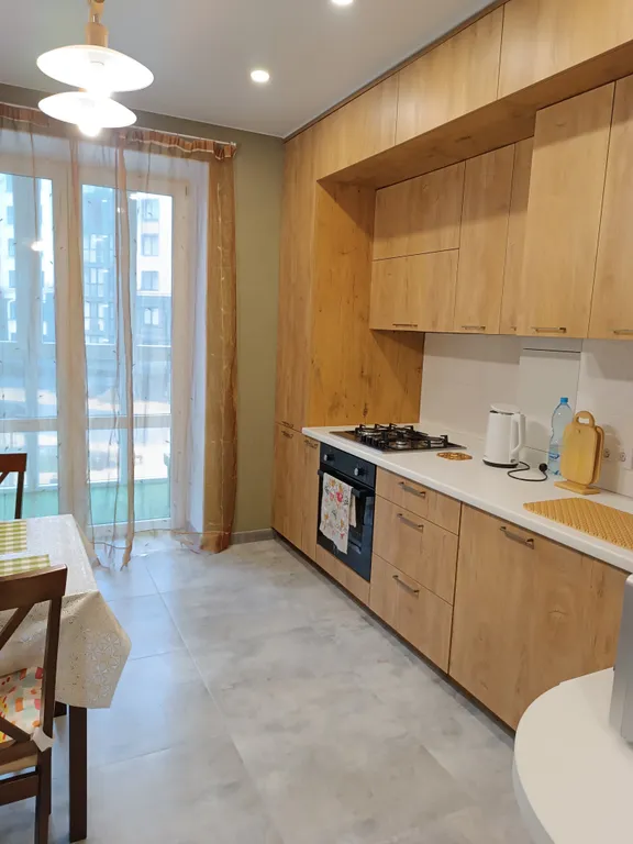 Кварира дизайнерская двухкомнатная с выездом на косу