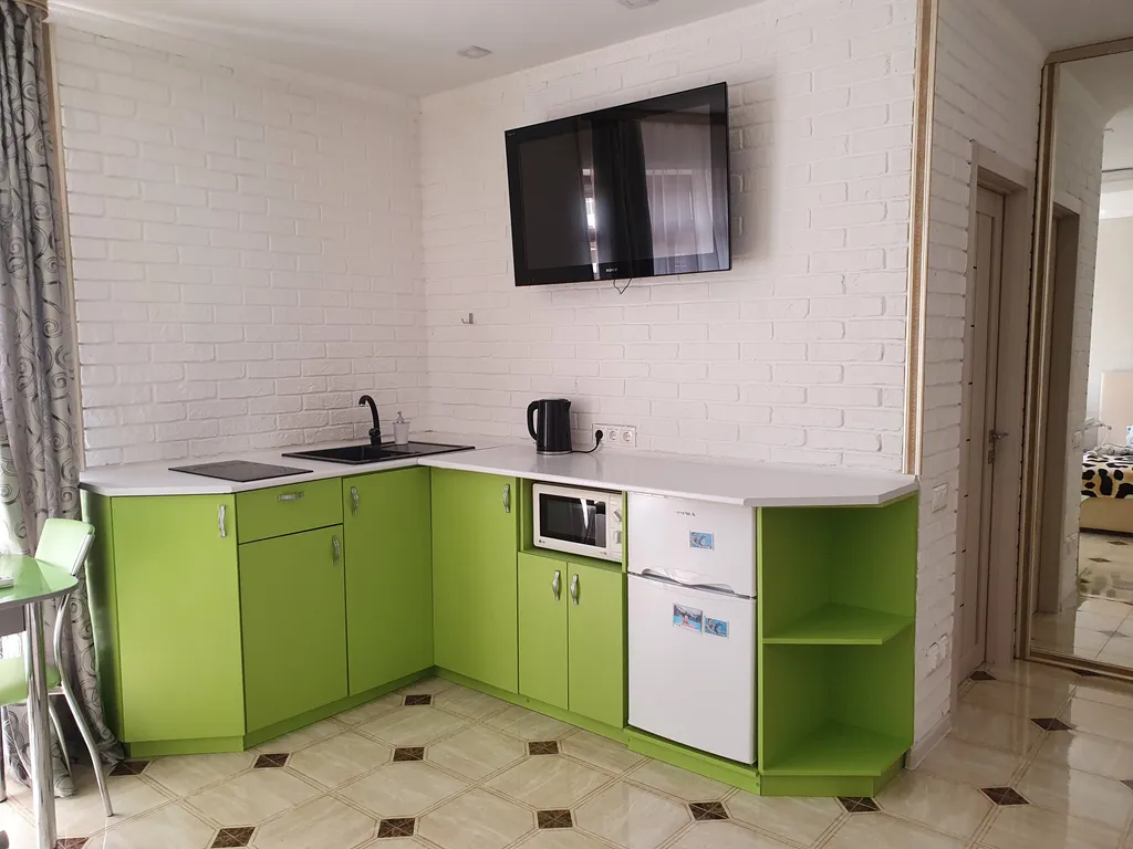 Студия на Мирном