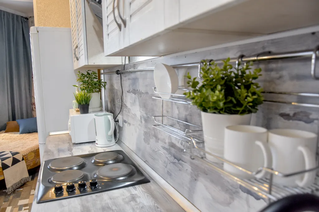 Стильная студия возле ТЦ Космос