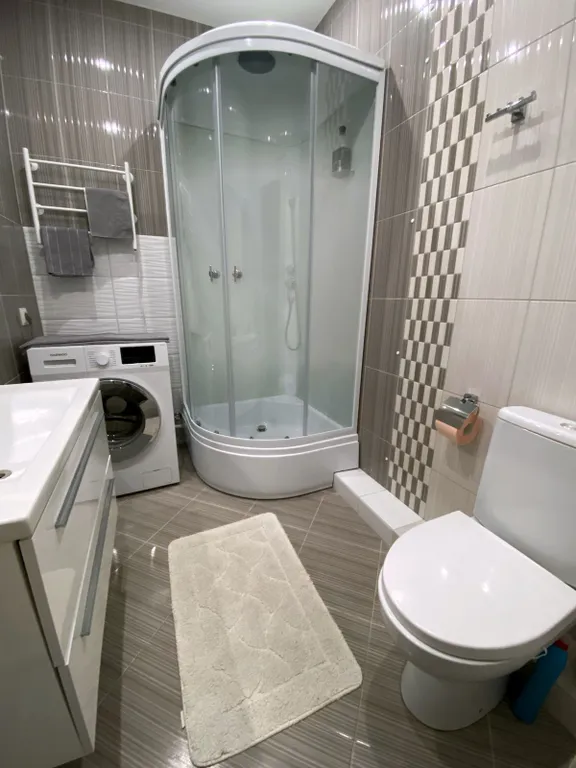 Квартира Квартира с картинами-вышивками рядом с морем и парком — Зеленоградск