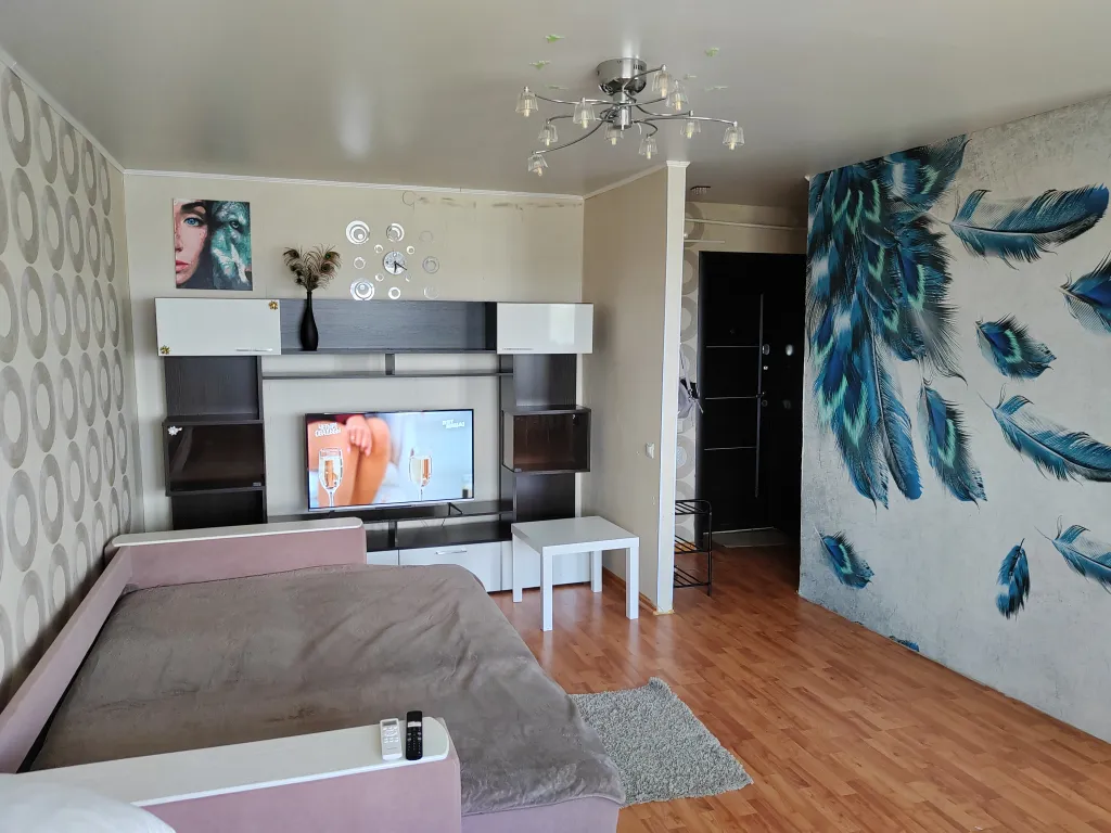 Квартира-студия в центре города — аренда посуточно в Яровое