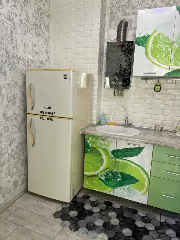 Коттедж Коттедж с отдельной беседкой — Алушта