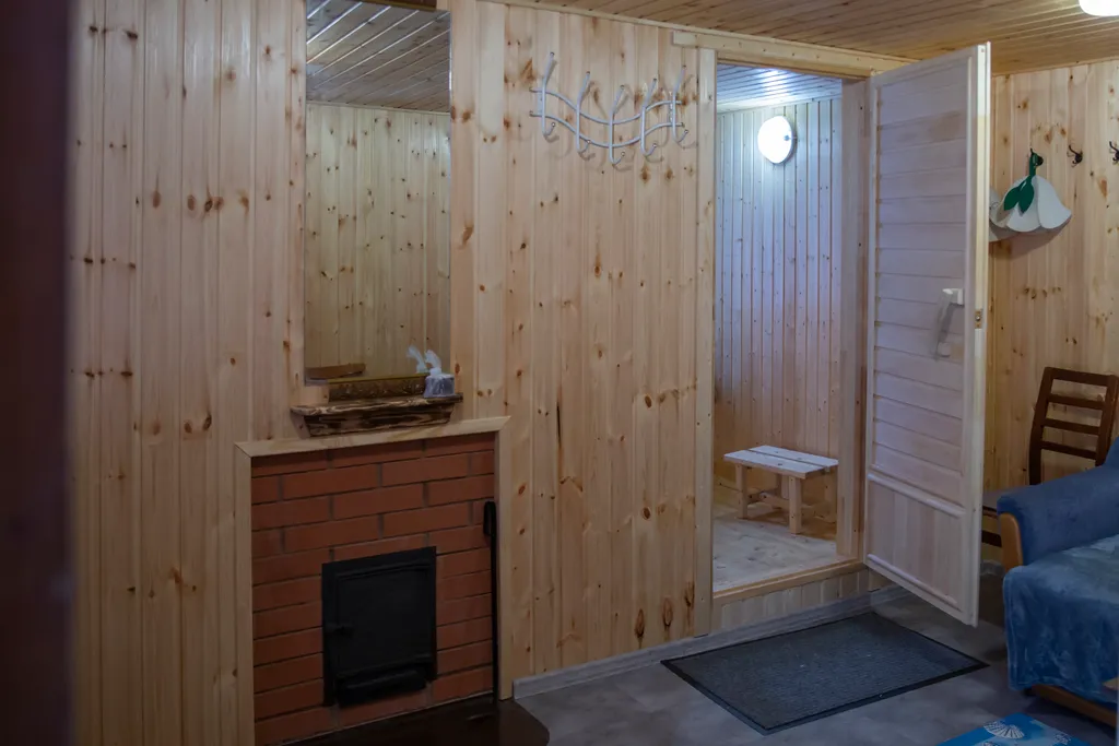 Уютный загородный дом и баня на участке 6 соток