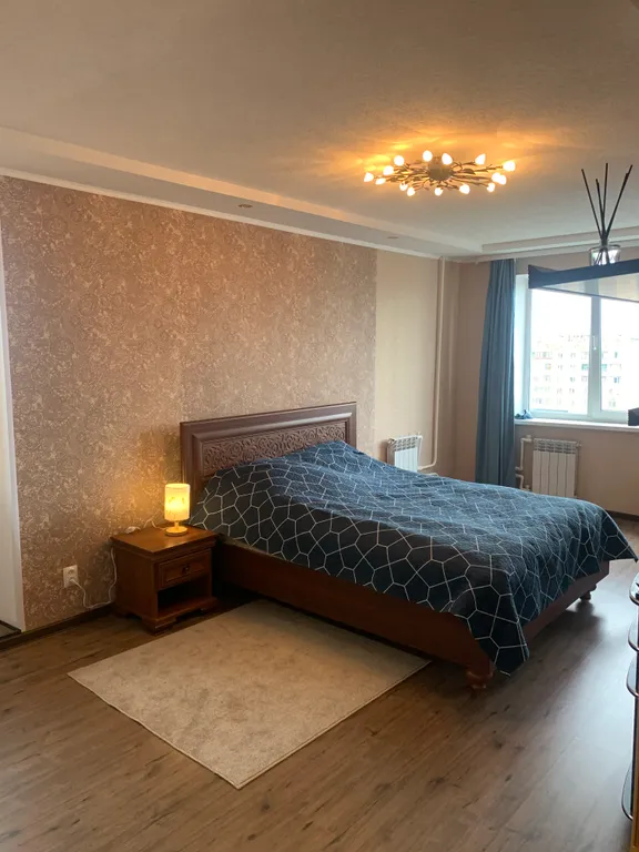 Уютная квартира с видом на площадь Победы