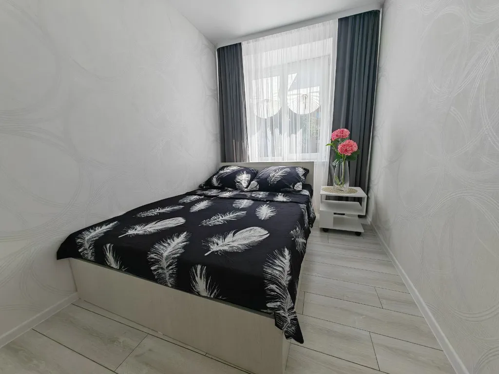 Новая 2-х комнатная квартира с евроремонтом в центре