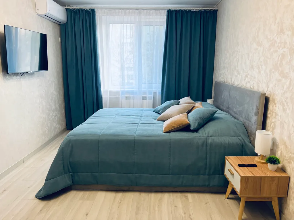 Уютные апартаменты на Шаландина