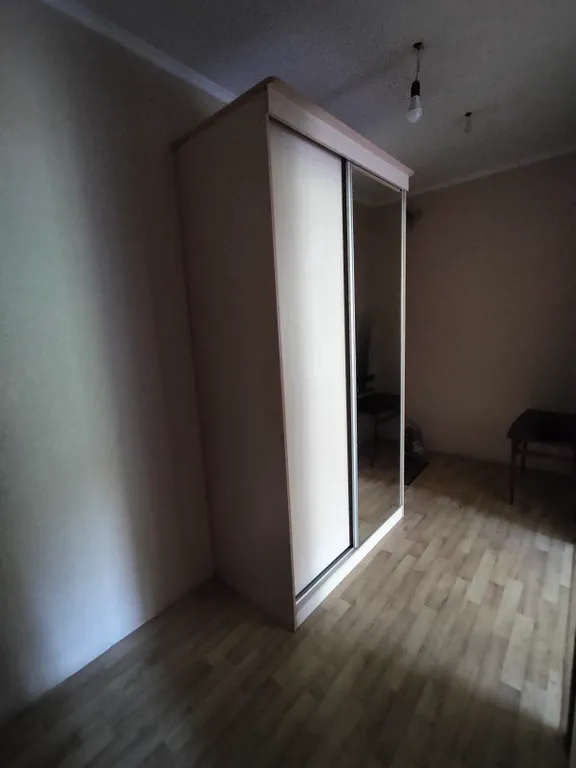 Отличная евродвушка в новом доме с двумя диванами