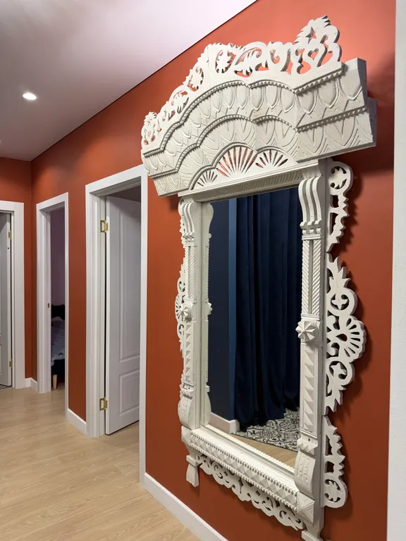 Двухкомнатная квартира в новом доме с дизайнерским ремонтом