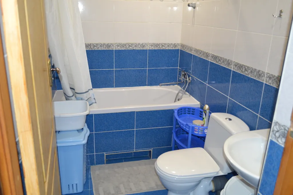 Трехкомнатный домик в частном домовладении