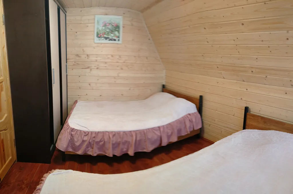 Коттедж Уютный дом на берегу пруда — Семеновское