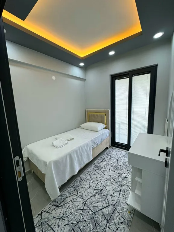 Квартира в центре Сиде недалеко от моря 2+1 комнат.