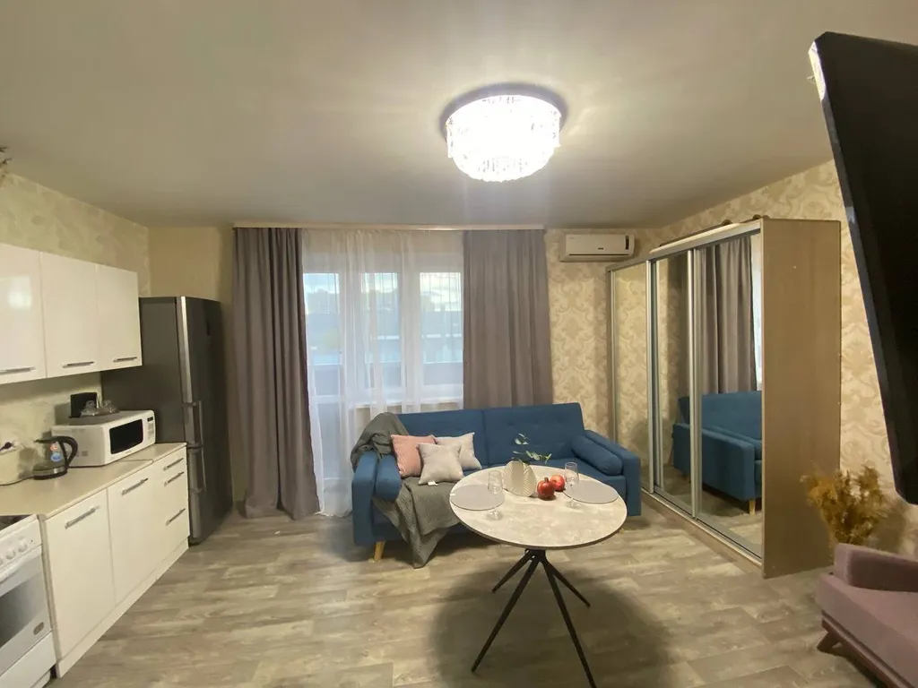 Квартира Квартира Отличная, уютная студия в ЖК Крислалл Crystal apartment — Тюмень