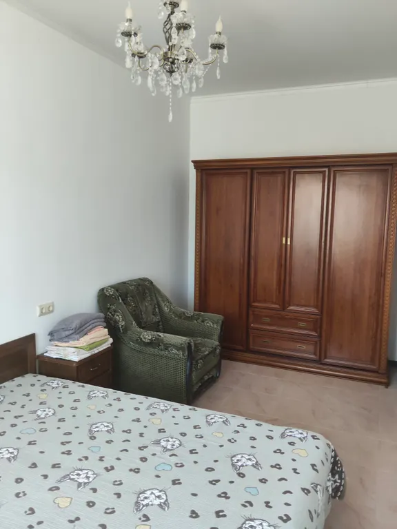 Комфортабельный апартамент с видом на сад