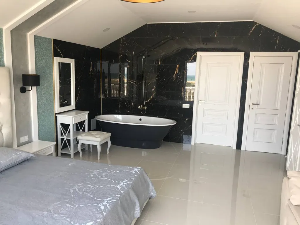 Квартира 2-комнатная Квартира — Геническ