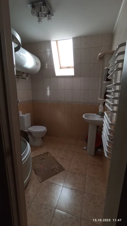 Просторная квартира в доме рядом с морем и парком