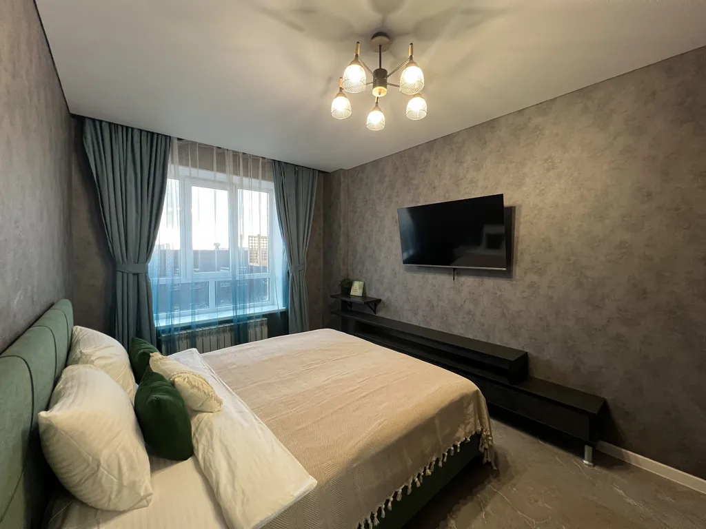 Стильная квартира с панорамными окнами