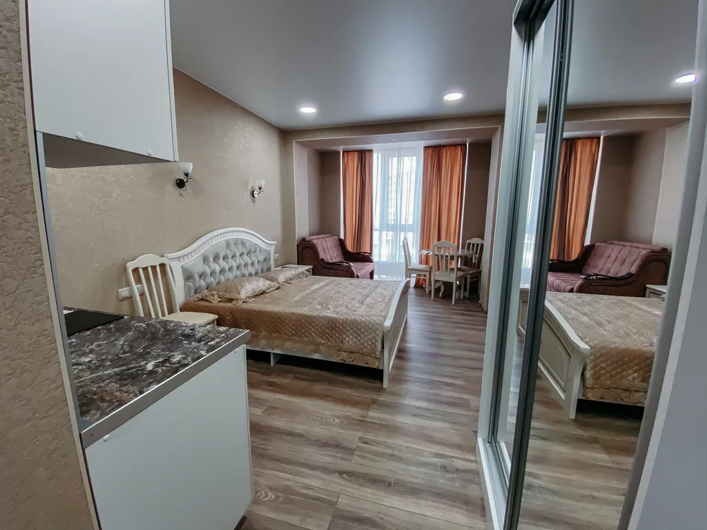 Квартира Уютные апартаменты в 100 метрах до море с песчаным пляжем — Анапа