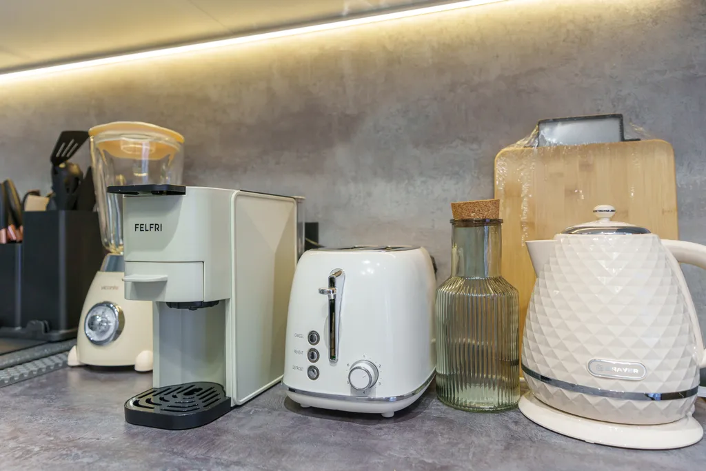 Умная двухкомнатная квартира от YoZu рядом с парком Галицкого