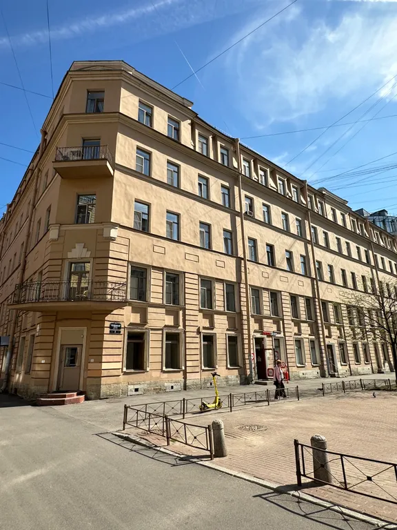 Квартира 3-комнатная Квартира — Санкт-Петербург