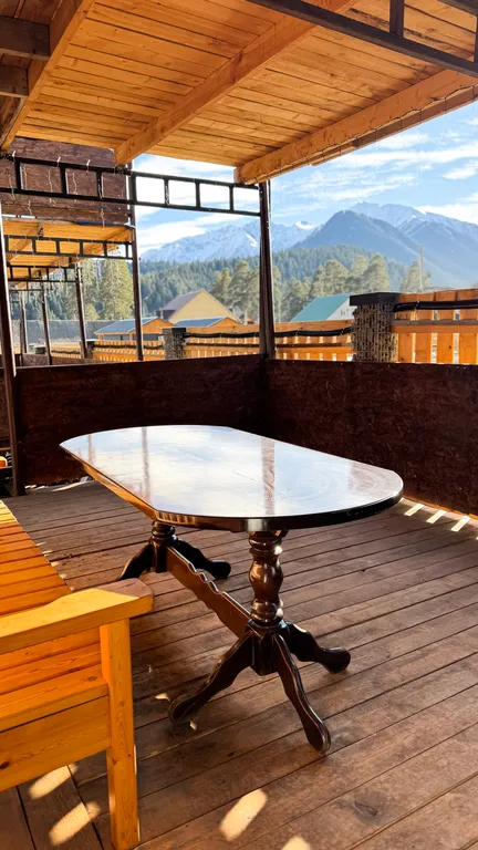 Коттедж Уютный этаж в деревянном доме со всеми удобствами — Архыз